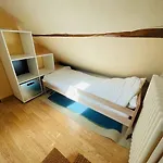 别墅 Propriete*piscine*sarlat 萨尔拉拉卡内达